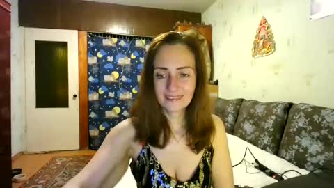 juliaa_foxi online show from January 1, 6:15 pm