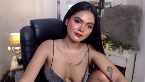 MY IG aleahgomez17 online show from December 13, 1:20 am