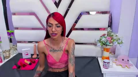 KarlasLutSKinny online show from January 16, 3:27 am