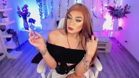  karol  online show from December 19, 1:41 pm