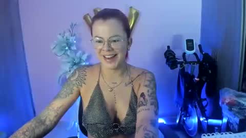 kAROL MILF   online show from December 7, 7:31 pm