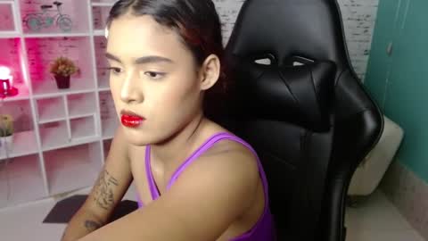 karola_brunete online show from November 15, 6:32 pm