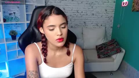 karola_brunete online show from November 18, 5:52 pm