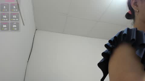 katia_12_ online show from December 11, 9:06 am