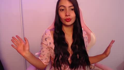 katty_whitte online show from November 18, 1:23 pm