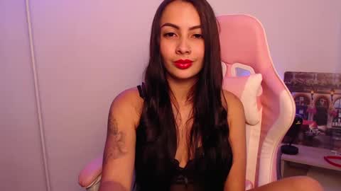 katty_whitte online show from November 26, 9:26 pm