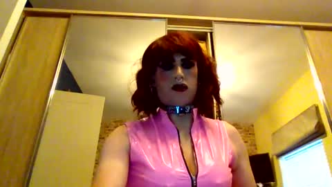 kellydavina online show from December 27, 1:34 pm