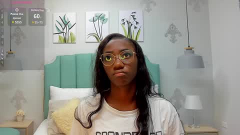 kentha_mitchells online show from November 28, 10:47 am