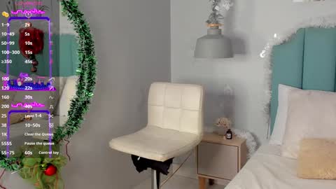 kentha_mitchells online show from December 3, 10:44 am