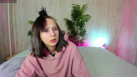 ketty_kisss online show from December 24, 8:49 am