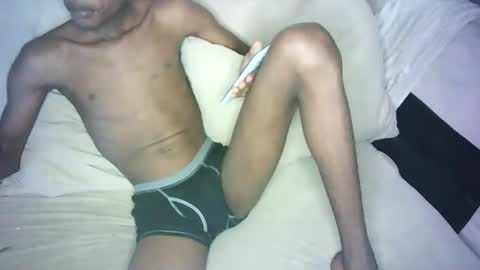 kinkybby_ online show from December 29, 6:21 pm