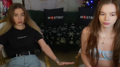 Sweet girls online show from December 29, 8:32 pm