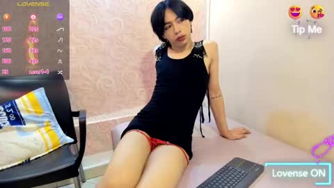 kiss_hott15 online show from January 15, 8:03 pm