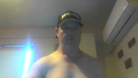 kiwiguy19773 online show from November 28, 6:13 am