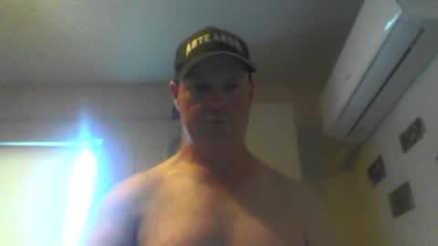 kiwiguy19773 online show from November 27, 1:44 am