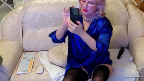 ALYONA online show from November 23, 2:04 am