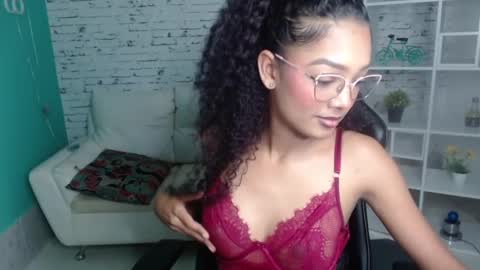 korina_brunete online show from December 20, 11:52 pm