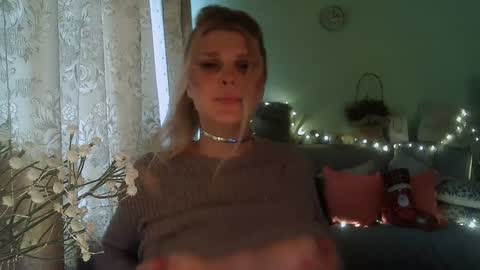 Annika  MTF ts post -op online show from November 13, 11:01 am