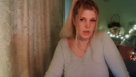 Annika  MTF ts post -op online show from January 17, 11:09 am