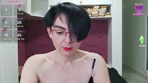 lady_krys online show from November 30, 7:17 am