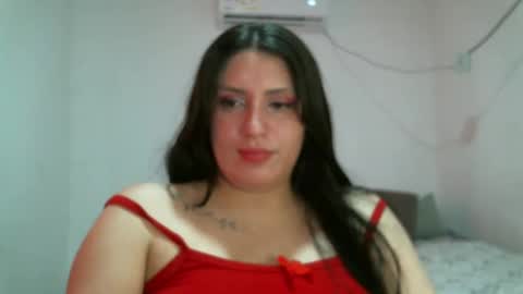 laura gomez online show from December 20, 3:57 pm