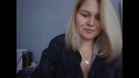 lana1797 online show from February 12, 2:04 pm