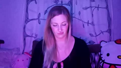 LaneyJamez online show from January 3, 12:55 pm