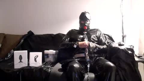 latexslaafboy online show from November 24, 8:27 pm