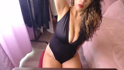 latinboobs23 online show from January 9, 5:56 pm