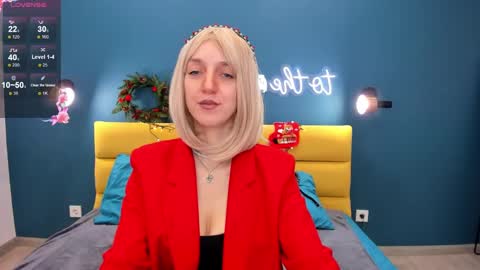 Laura  online show from December 18, 1:55 am