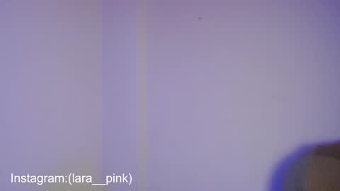 laura_pink01 online show from November 26, 3:18 am