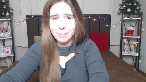 LauraHlot online show from December 19, 7:24 pm