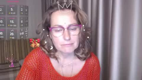 Lauraoven1 online show from November 30, 3:53 pm