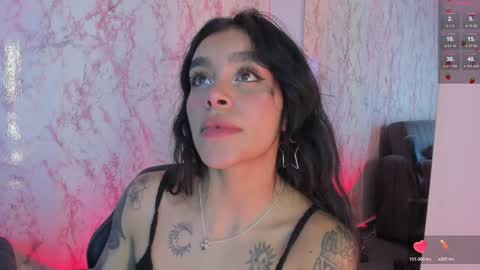 lauren_camila1 online show from December 9, 3:55 am