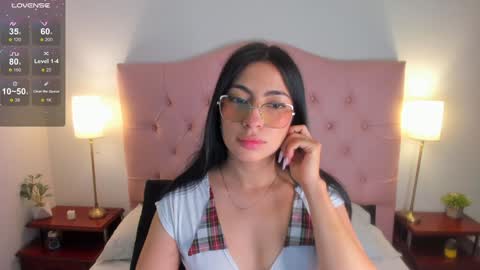 laurenn_smitth online show from November 30, 12:29 pm