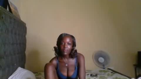 lavie ebony online show from December 21, 10:39 am