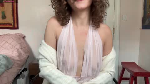 leahsparkles online show from December 4, 4:02 pm