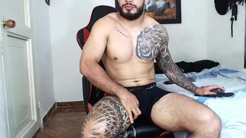 ANDRES online show from November 11, 4:29 am