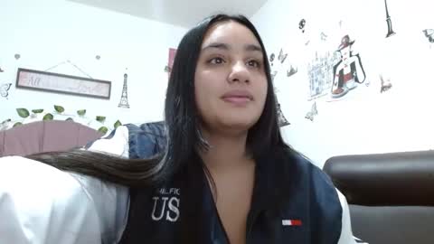 lexi_gg online show from January 13, 11:05 am