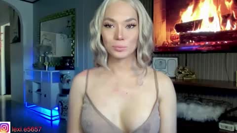 lexiesmith_ online show from November 27, 1:12 am