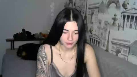 liana_diva online show from January 5, 10:26 pm