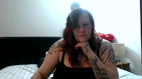 lil_nelli8 online show from December 22, 5:43 am