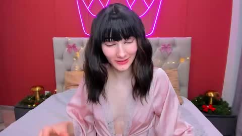 Lilli  follow me kiss online show from January 7, 2:01 am