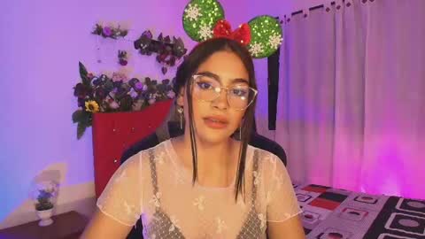 Lillyfox18 online show from December 13, 3:20 am