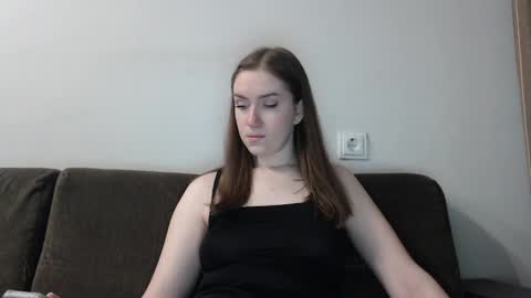 lily_love_x online show from November 24, 6:04 am