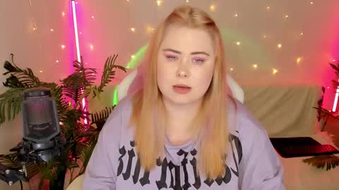 lina_linx online show from January 14, 6:28 pm