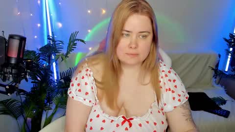 lina_linx online show from January 22, 8:27 am