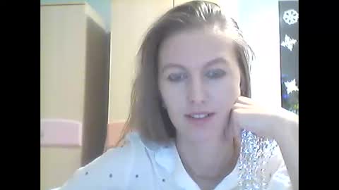 linda_key online show from December 23, 5:12 pm