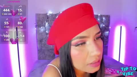 linda_martinii online show from December 21, 8:41 pm