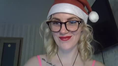 liza_york online show from December 25, 4:55 am